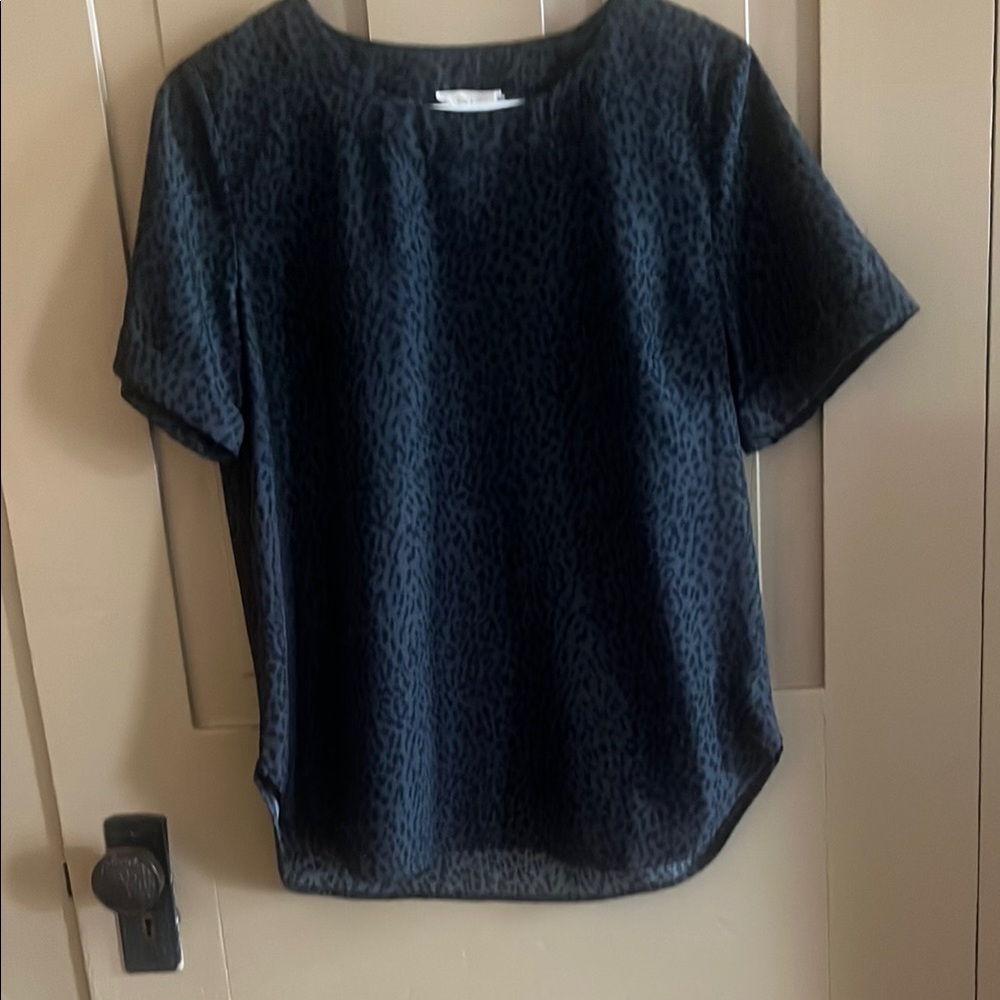 Deep Navy Blue Boxy Blouse with Short Sleeves